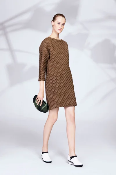 Look 12
